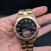 Vacheron Constantin — esfera negra con tourbillon a la vista, caja y brazalete oro rosa