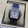 Cartier — caja cuadrada de acero, esfera blanca y correa de caucho azul