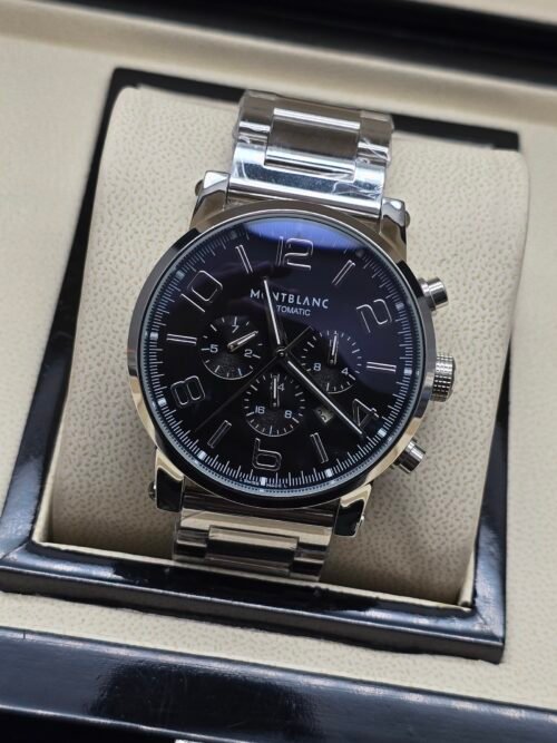 Montblanc — cronógrafo con esfera negra y números grandes, brazalete de acero