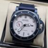 Panerai — esfera blanca, bisel azul y correa de tela azul oscura