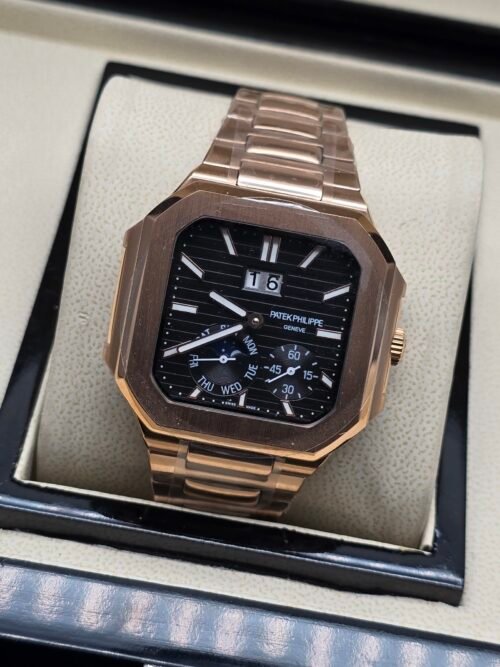 Patek Philippe — caja octagonal oro rosa, esfera negra con fases lunares y brazalete oro rosa