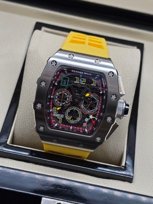 Richard Mille — esfera esqueleto multicolor, caja de acero y correa de caucho amarilla