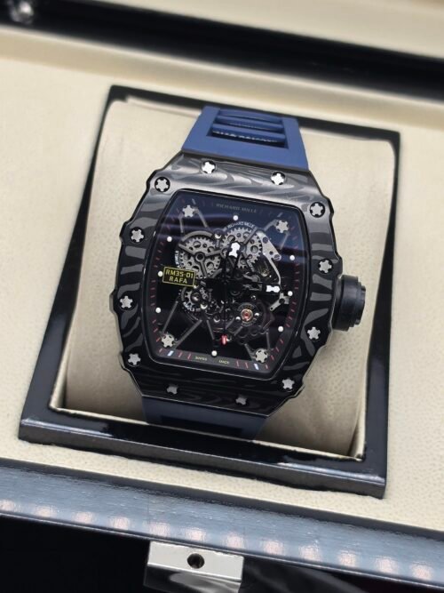 Richard Mille — esfera esqueleto, caja de carbono y correa de caucho azul oscura