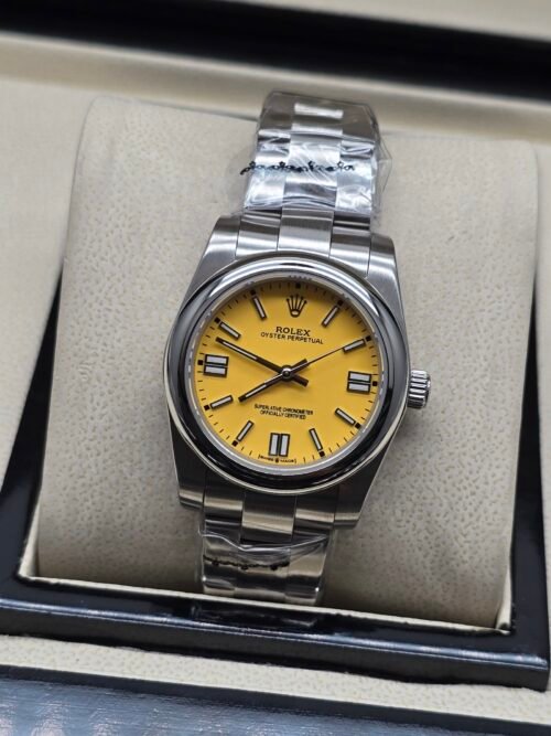 Rolex — esfera amarilla y brazalete jubilee de acero