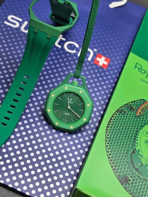 Swatch — reloj de bolsillo octagonal verde con esfera verde y correa verde