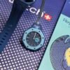 Swatch — reloj de bolsillo octagonal azul con esfera gris y correa azul