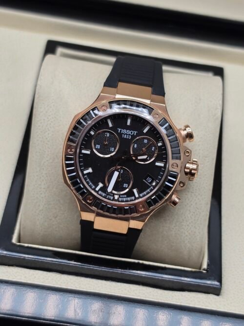 Tissot — cronógrafo con esfera negra, caja oro rosa con piedras y correa negra